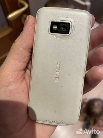 Телефон Nokia 5530
