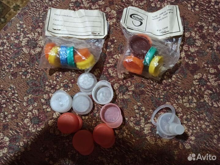 Крышки капроновые/пластмас