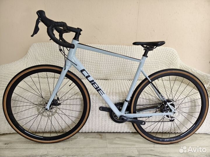 Cube Attain Pro 2022 (шоссейный эндуранс)