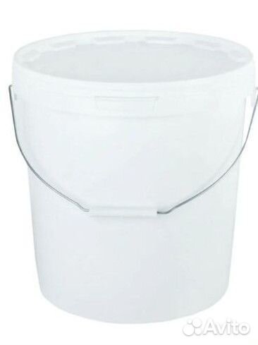 Ведро пластиковое с крышкой новое 20 литров