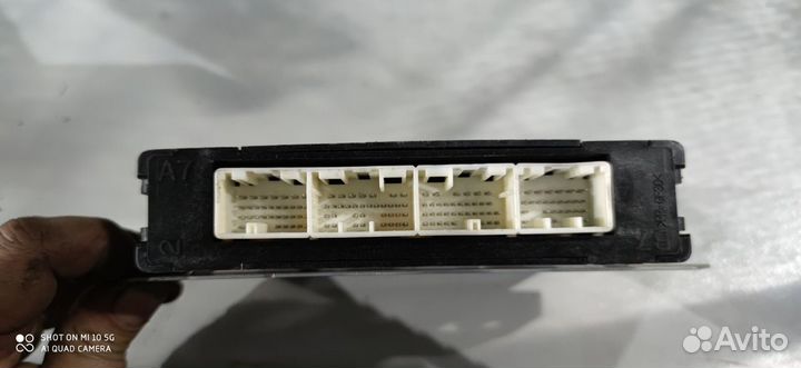 Блок управления двс Subaru Impreza 2007 22611AM660