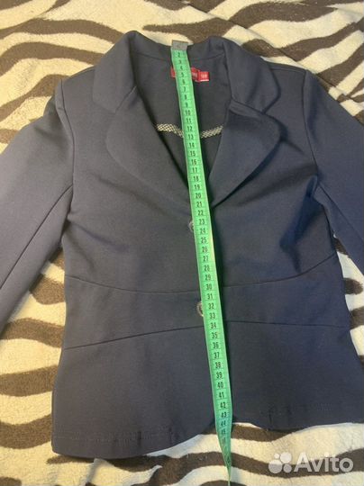 Пиджак на девочку 128