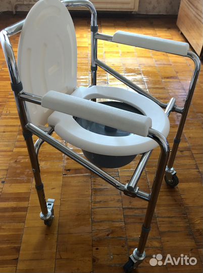 Санитарный стул