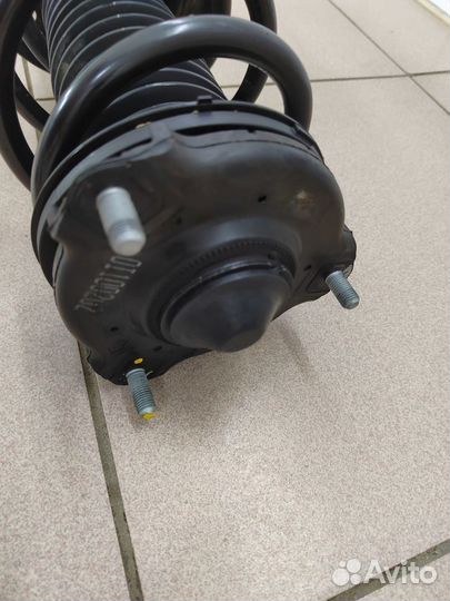 Стойка передней подвески L в сборе Sonata DN8