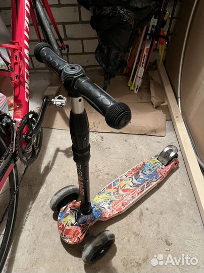 Самокат детский трехколесный