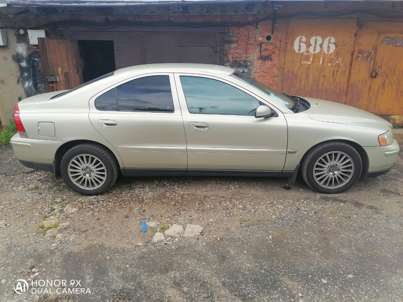 Volvo S60: фото владельца