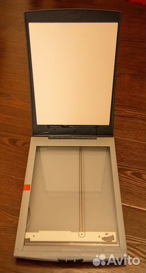 Сканер Canon Lide 20-30