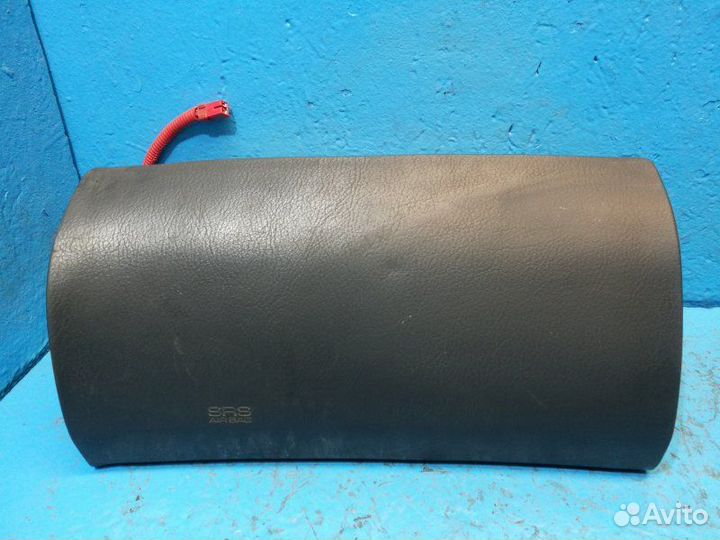 Подушка безопасности в торпедо Mitsubishi Galant 7