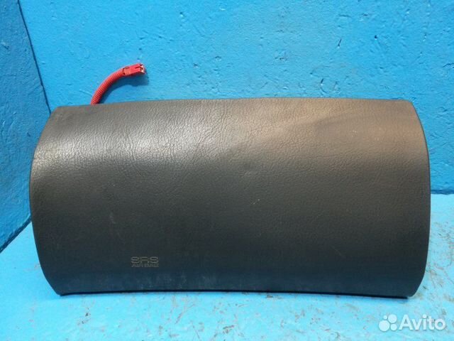 Подушка безопасности в торпедо Mitsubishi Galant 7