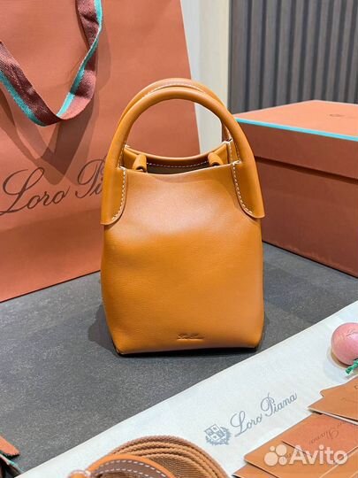 Сумка женская loro piano