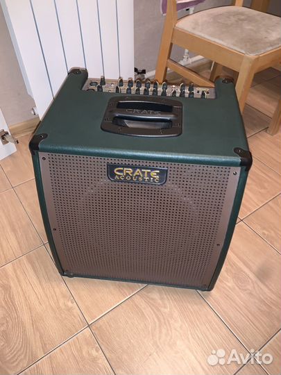 Комбоусилитель для электроакустической гитары