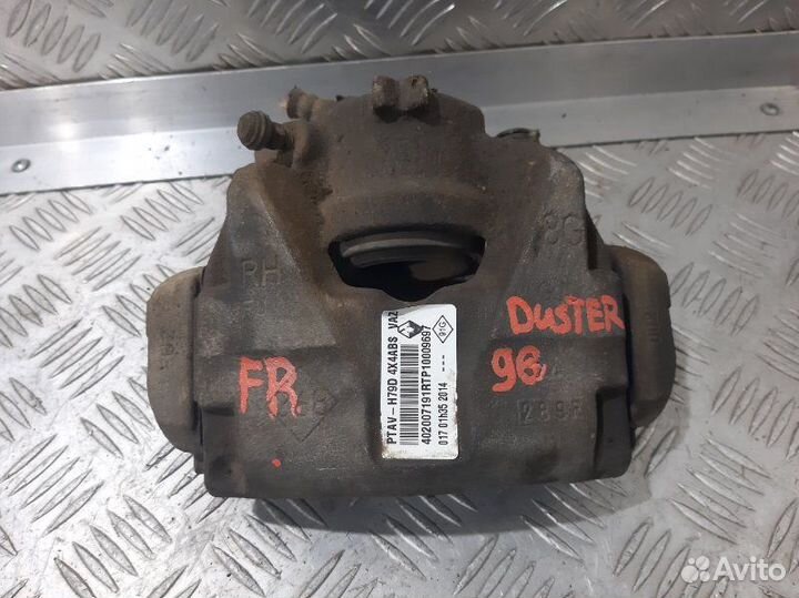 Суппорт передний правый Renault Duster HSA F4R