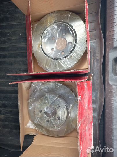 Диск тормозной задний chrysler 300C D320mm