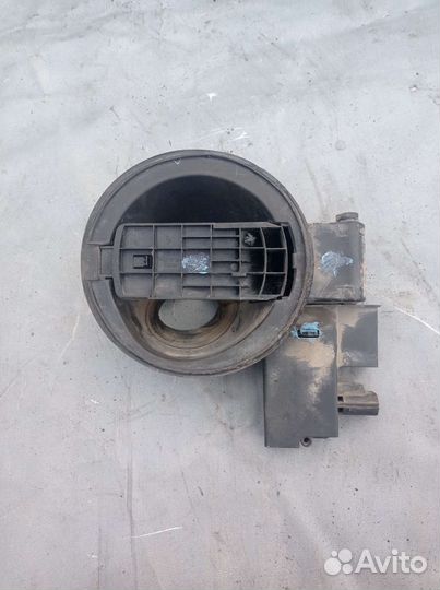 Механизм лючка бака ford focus 2