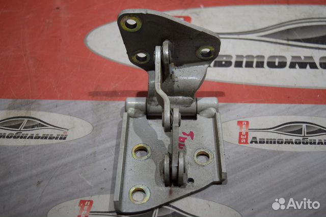Петли 5-й двери c Mitsubishi Pajero iO H66W 4G93