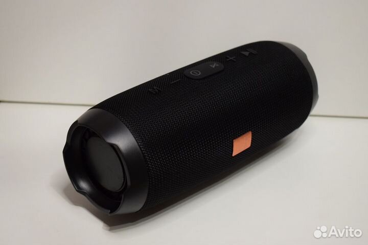 Беспроводная Bluetooth колонка Charge 3 суперзвук