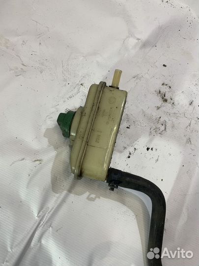 Бачок гидроусилителя Chery Tiggo (T11)