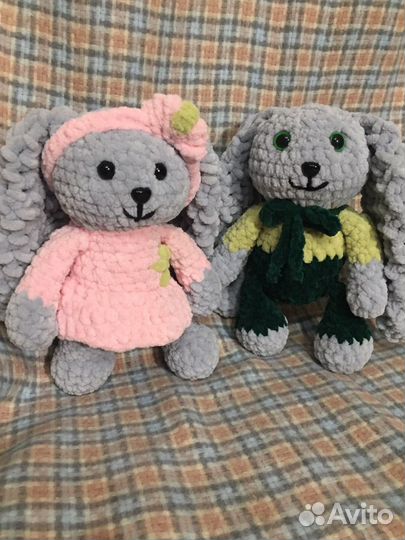 Зайки - мягкие игрушки