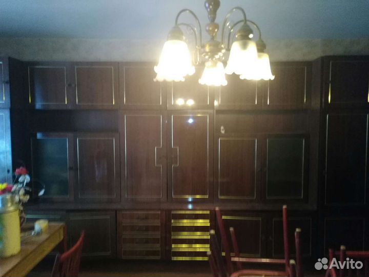 Стенка« Антик»,натуральный шпон