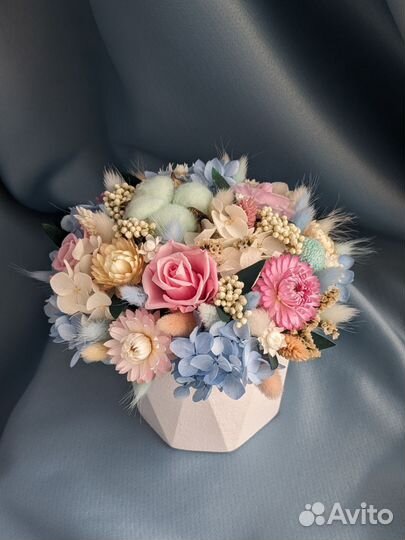 Букеты и композиции из сухоцветов