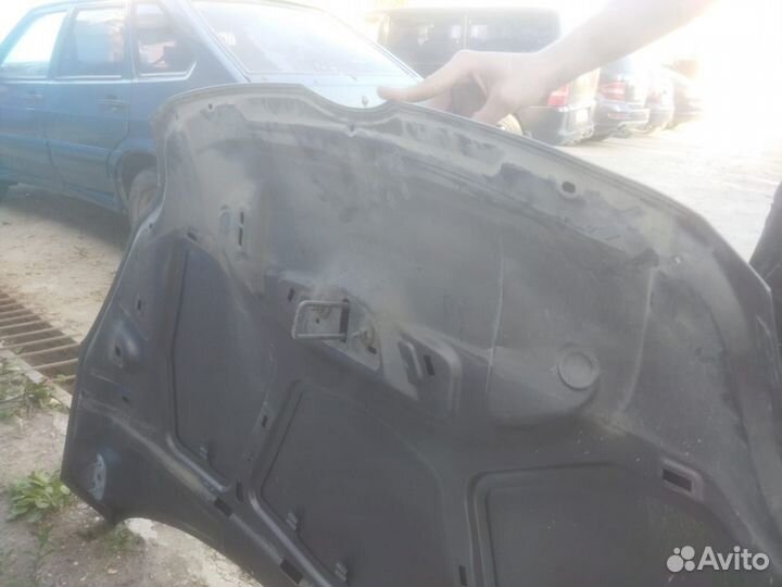 Капот на Ford focus 3