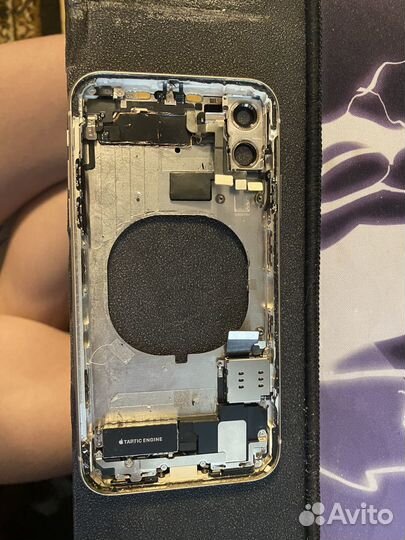 Корпус iPhone 11