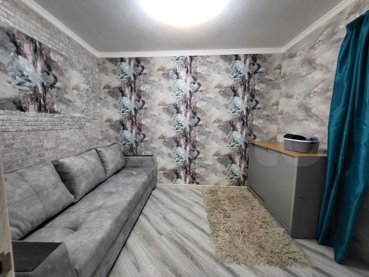 Комната 25 м² в 3-к., 2/2 эт.