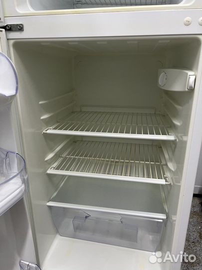 Холодильник бу rosenlew