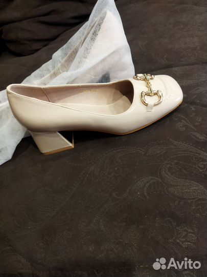 Туфли женские 39 размер