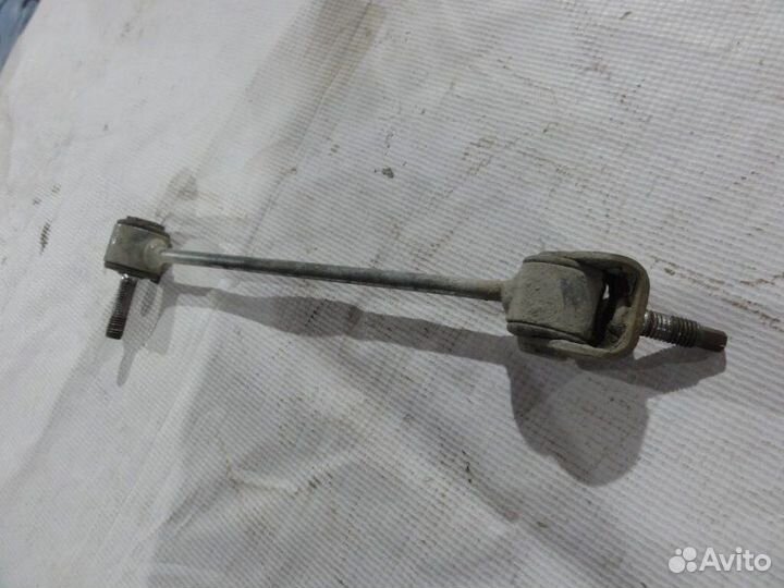 Стойка стабилизатора задняя левая Mercedes-Benz S