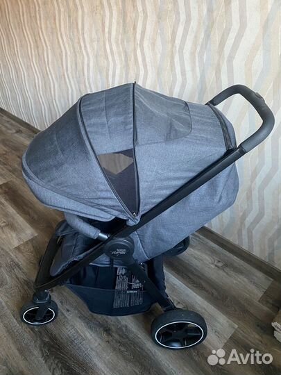 Прогулочная коляска britax romer