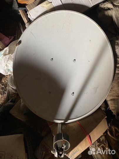 Антенна спутниковая