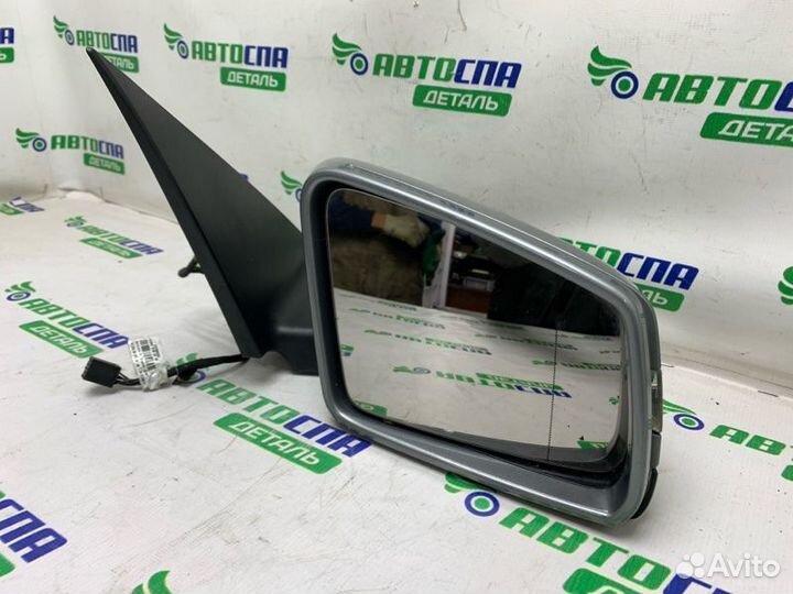 Зеркало двери переднее правое Mercedes Benz