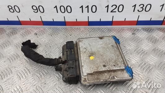 Блок управления двигателем skoda octavia A5 (NML18