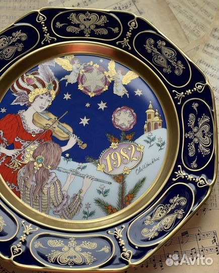 Рождественские декоративные тарелки