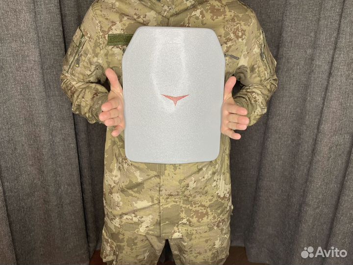 Бронеплита в бронежилет