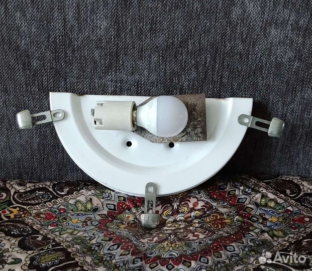 Светильник настенный