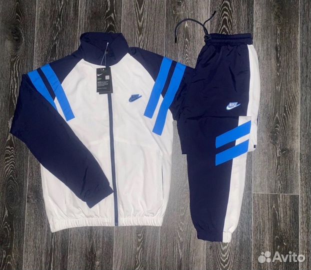 Спортивный костюм Adidas