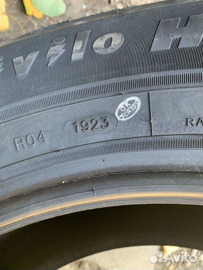 Tracmax X-Privilo H/T 225/65 R17