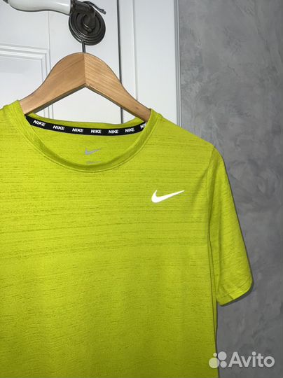 Футболка Nike Dri-Fit S/XS оригинал