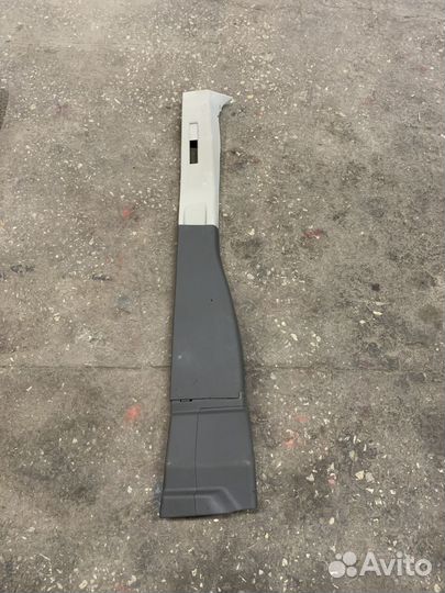 Накладка стойки средняя левая Форд Транзит 2014-н