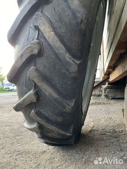 Колесо на трактор Мтз юмз