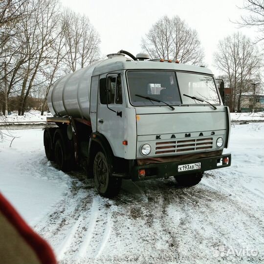Услуги ассенизатора. Ассенизатор 11 кубов. Откачка