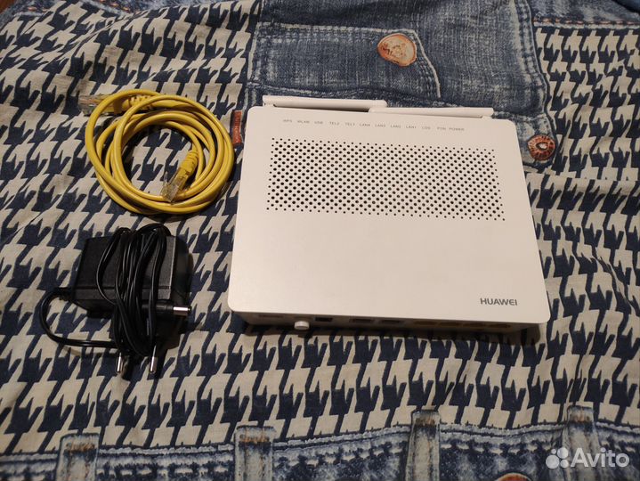 Роутер huawei HG8245H