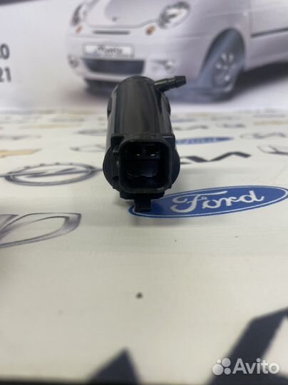 Насос омывателя Kia Rio/Hyundai Solaris