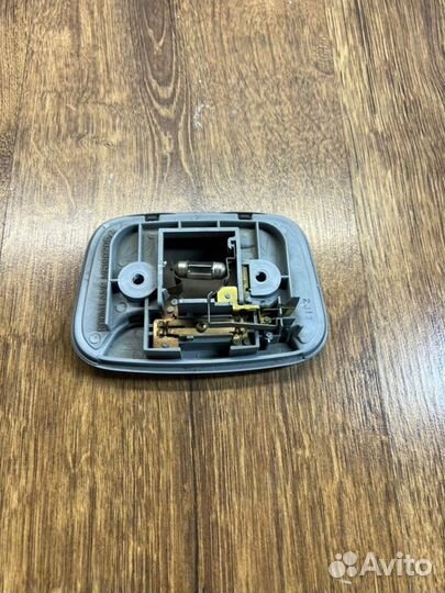 Плафон подсветки салона задний Mitsubishi