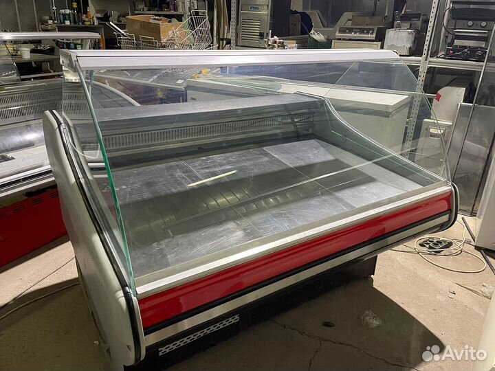 Витрина холодильная под мясо курицу рыбу