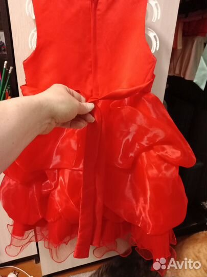 Платье нарядное пышное