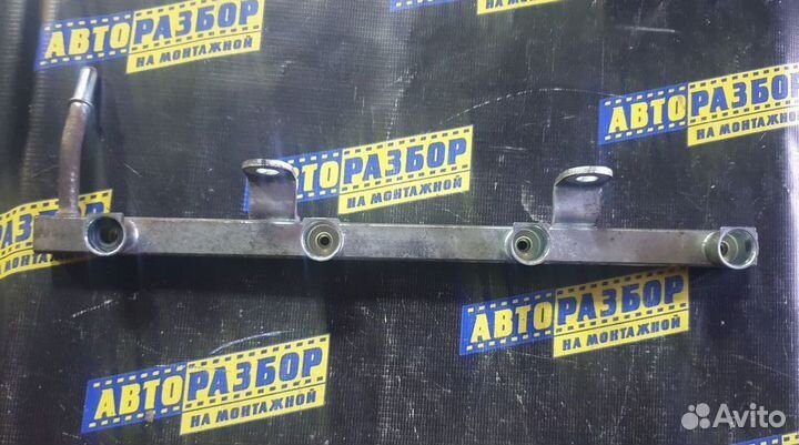 Топливная рампа рейка Шевроле Лачетти