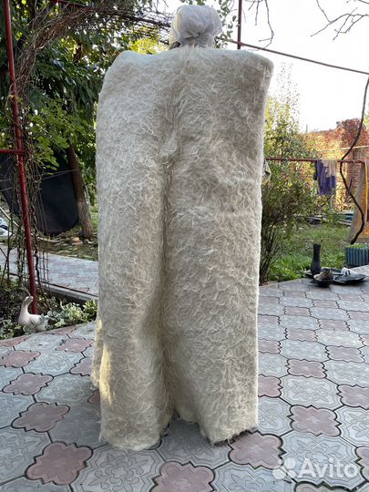 Кавказская бурка из овечьей шерсти